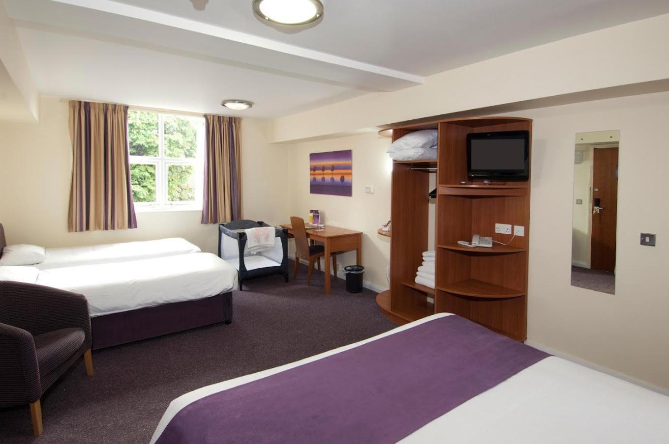Milestone Peterborough Hotel A1M, Sure Hotel Collection By Best Western Stilton Екстер'єр фото