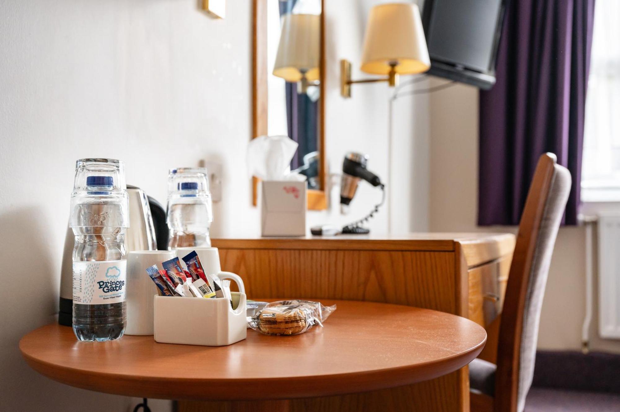 Milestone Peterborough Hotel A1M, Sure Hotel Collection By Best Western Stilton Екстер'єр фото