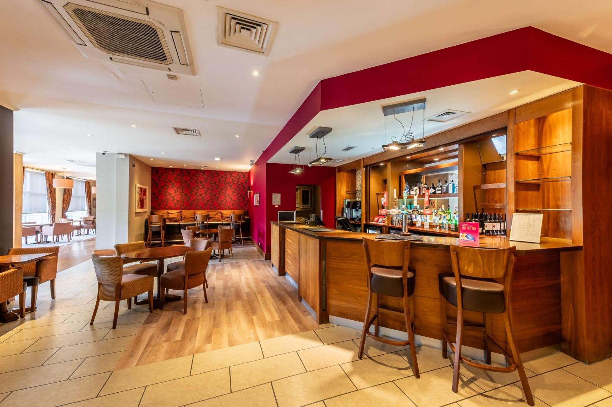 Milestone Peterborough Hotel A1M, Sure Hotel Collection By Best Western Stilton Екстер'єр фото