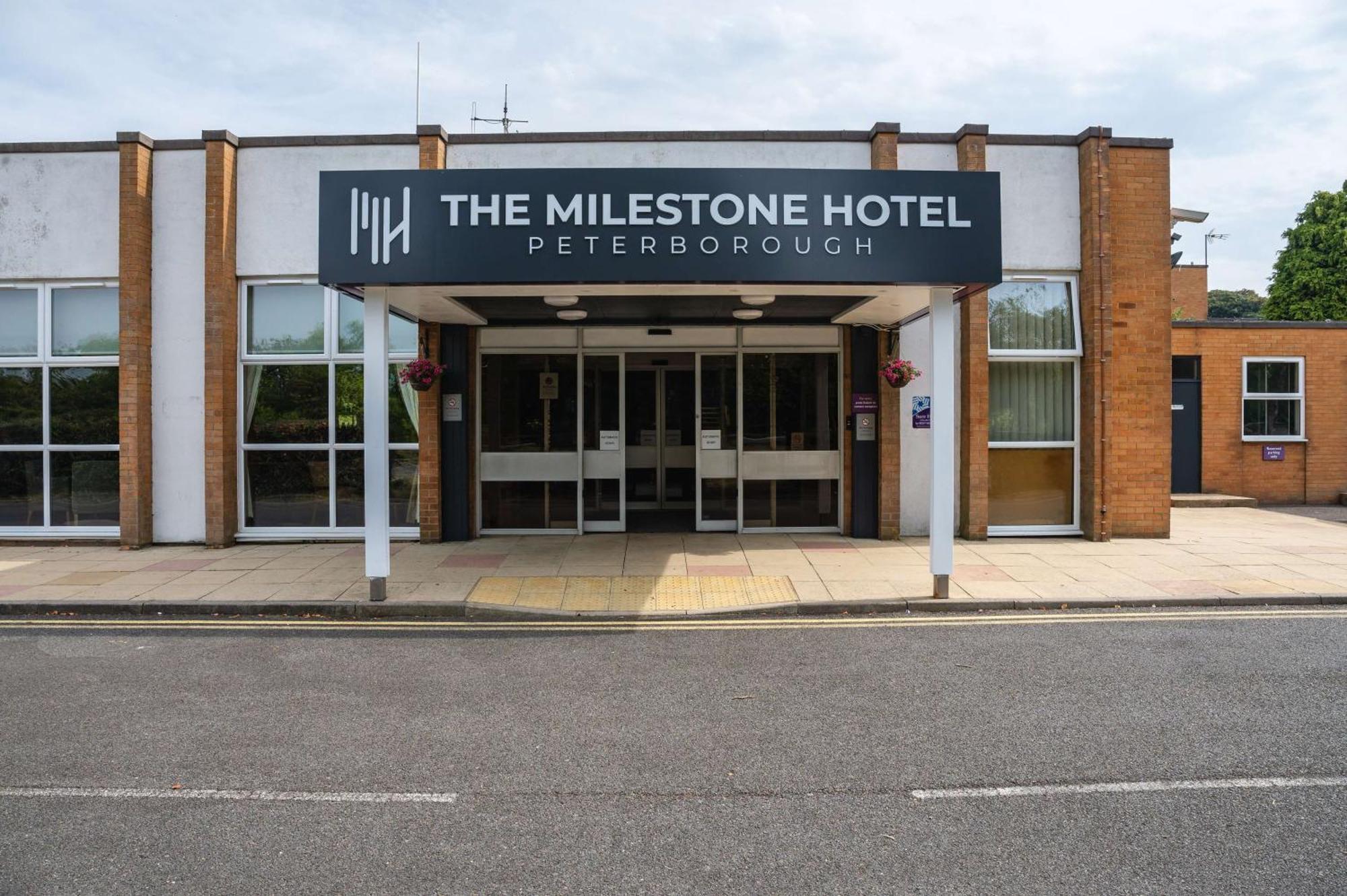 Milestone Peterborough Hotel A1M, Sure Hotel Collection By Best Western Stilton Екстер'єр фото