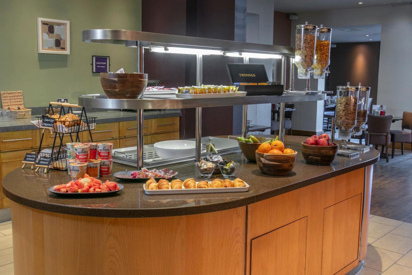 Milestone Peterborough Hotel A1M, Sure Hotel Collection By Best Western Stilton Екстер'єр фото
